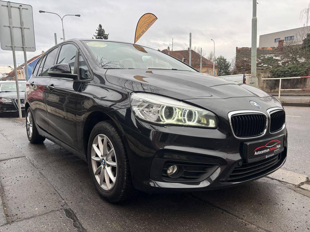 BMW 218 218d-110KW/2017/1MAJ-AT-SERVIS