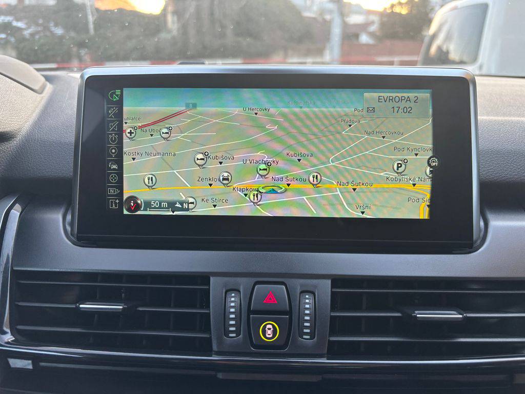 BMW 218 218d-110KW/2017/1MAJ-AT-SERVIS