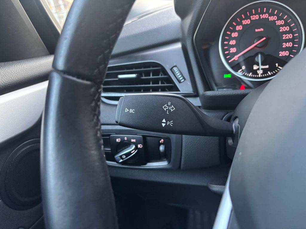 BMW 218 218d-110KW/2017/1MAJ-AT-SERVIS