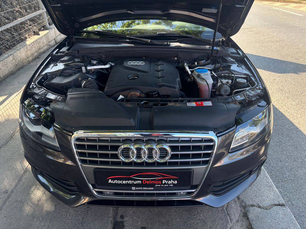 Audi A4 1.8TSi/2010/S.KNIHA-MAN6-2.MAJ