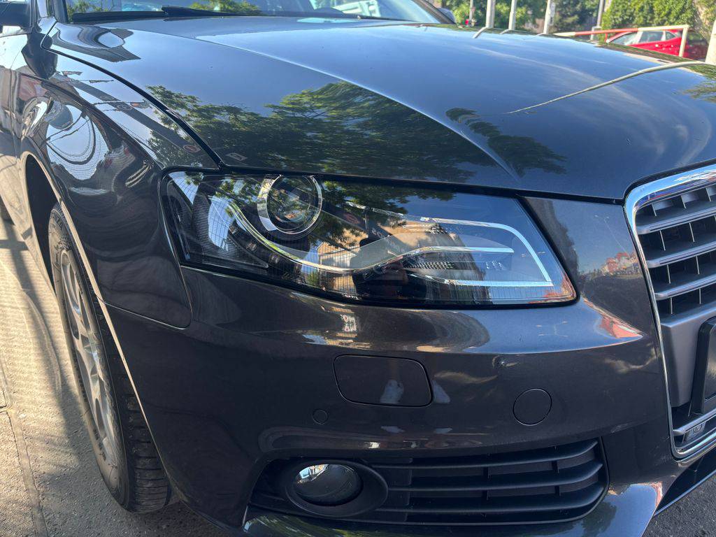 Audi A4 1.8TSi/2010/S.KNIHA-MAN6-2.MAJ
