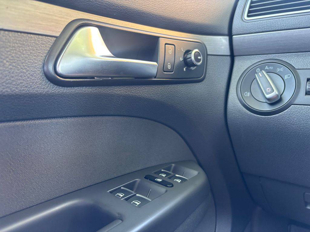 Volkswagen Touran 1.4TSi/2013/7MÍST,MAN6,103kW-Z