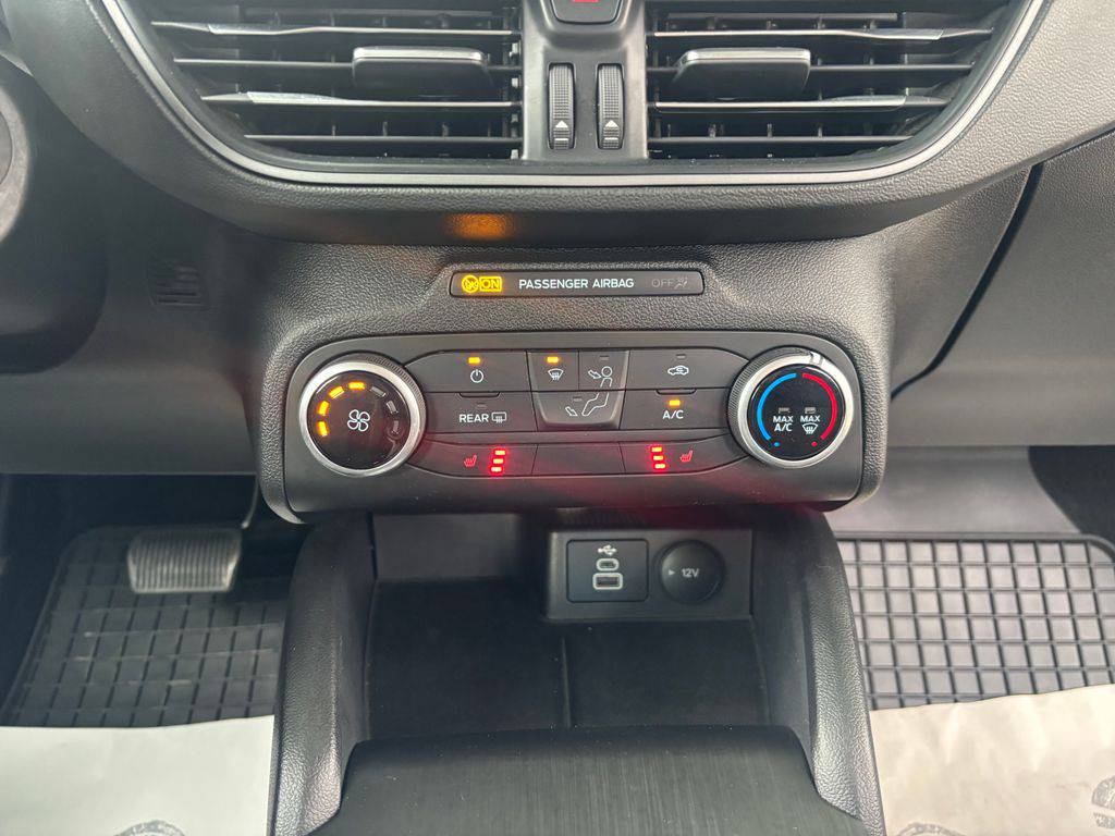 Ford Focus 1.5TDCi/23/TITAN-1M-AT-AKCE26