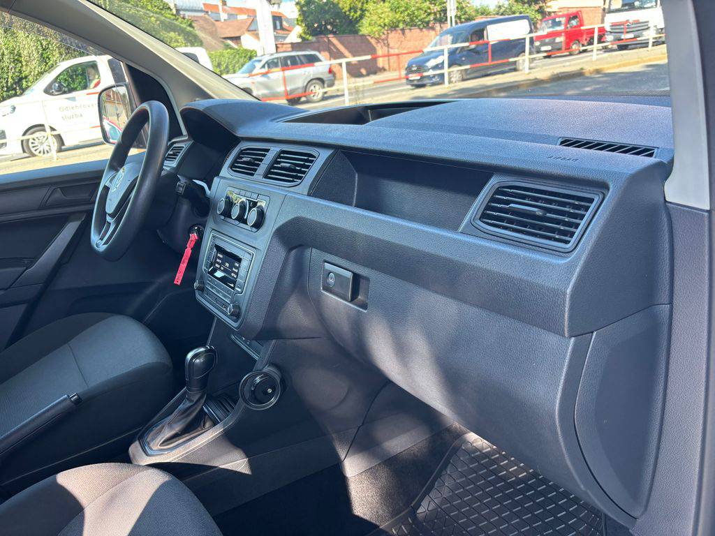 Volkswagen Caddy 1.4TSi 92KW/2017/DSG.5MÍST.1MA