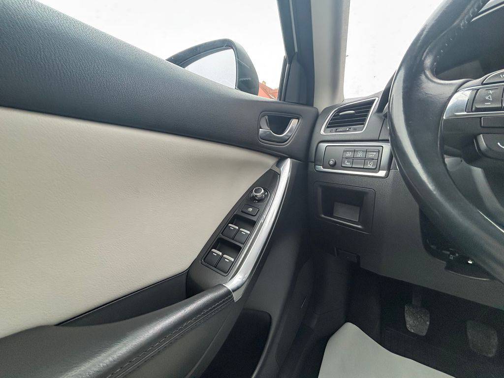 Mazda CX-5 2.2D/2017/MAN6,4X4-ZÁRUKA12-36