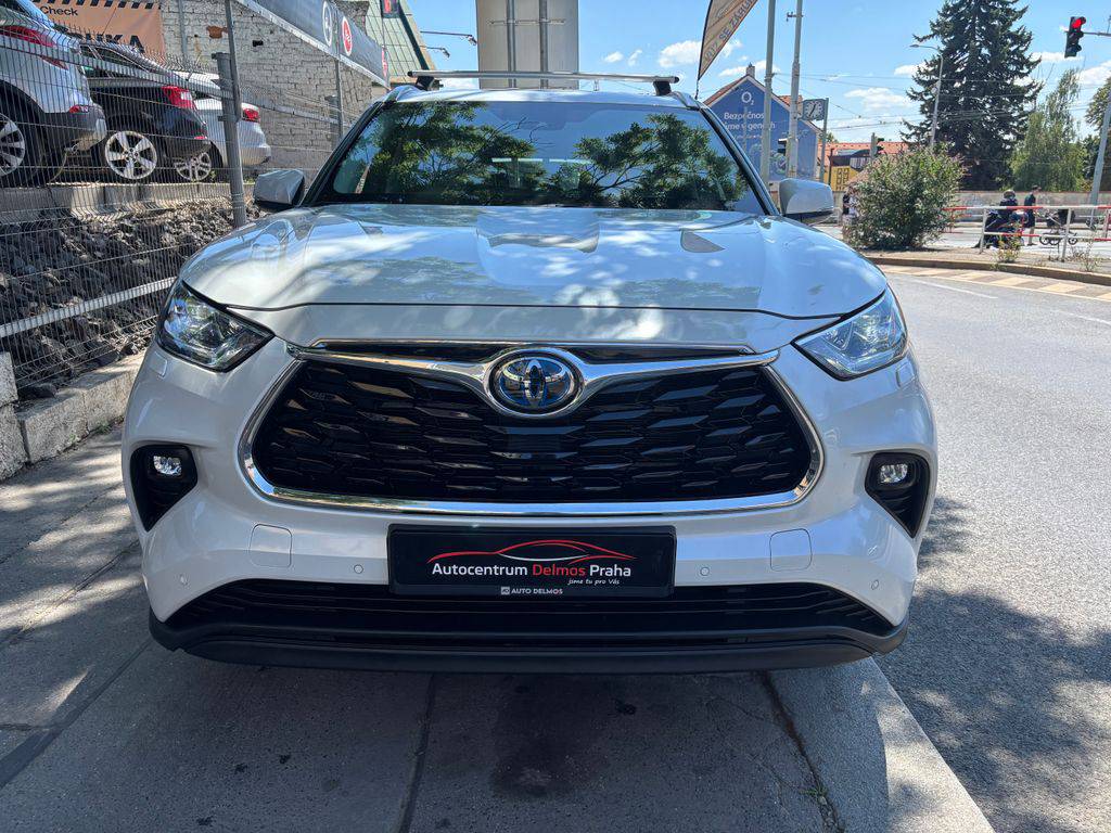 Toyota Highlander 2.5HEV e-CVT.CZ.DPH.PRESTIGE.1M-ZÁRUKA 