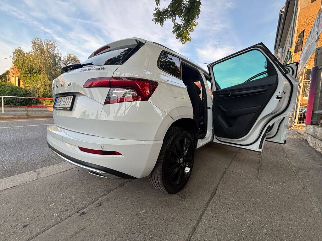 Škoda Karoq 2.0TDI.Sportline.MAN6.TAŽNÉ.ZÁRUKA12