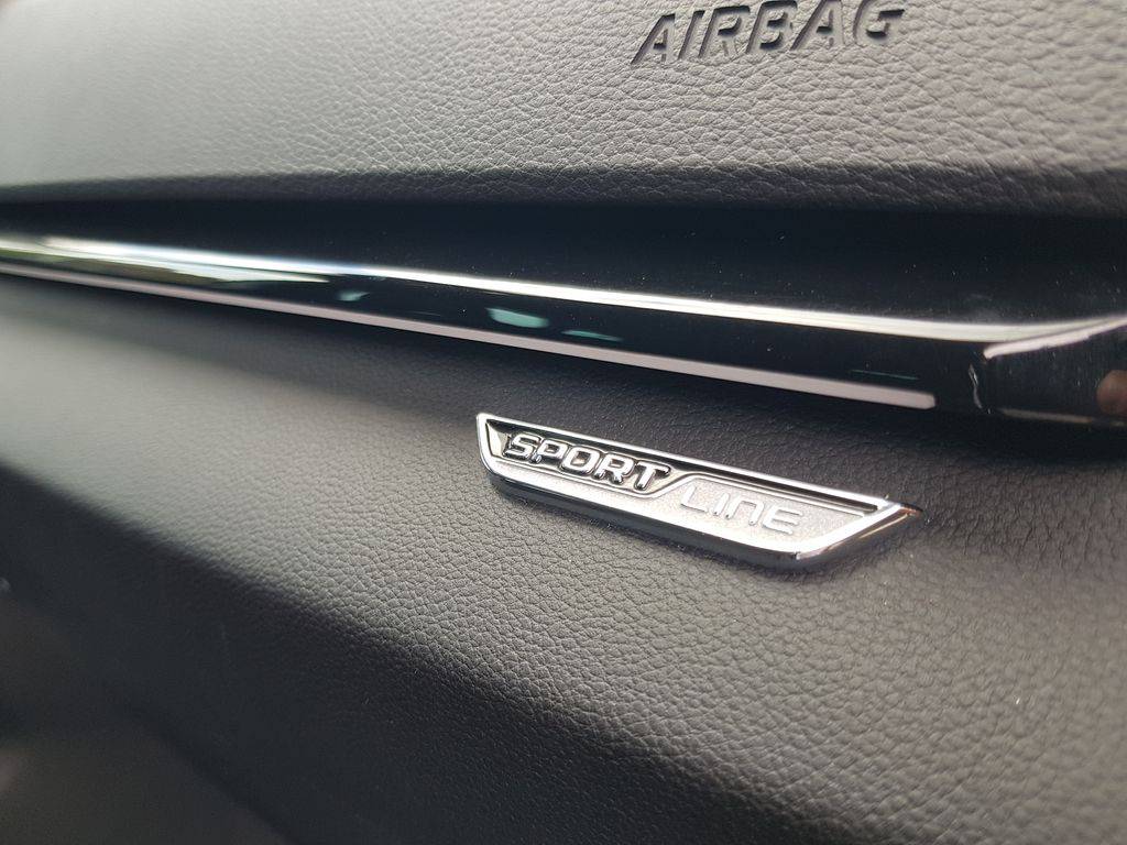 Škoda Karoq 2.0TDI.Sportline.MAN6.TAŽNÉ.ZÁRUKA12