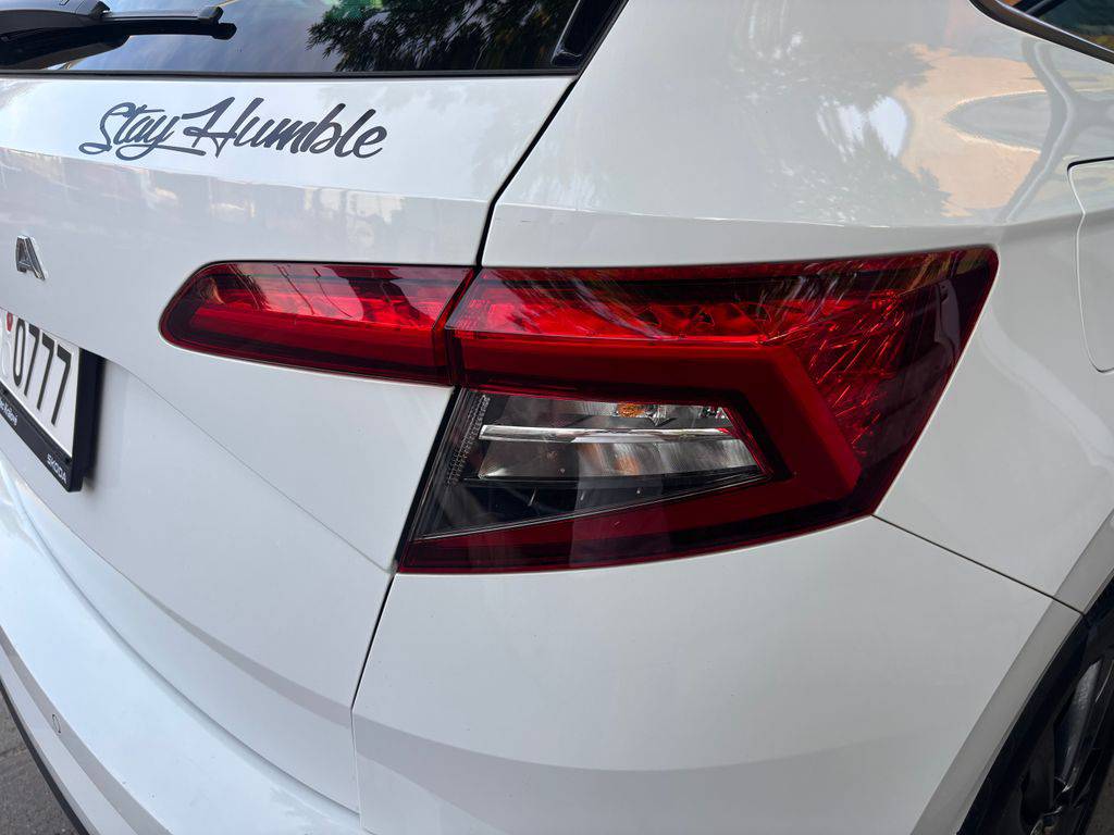 Škoda Karoq 2.0TDI.Sportline.MAN6.TAŽNÉ.ZÁRUKA12