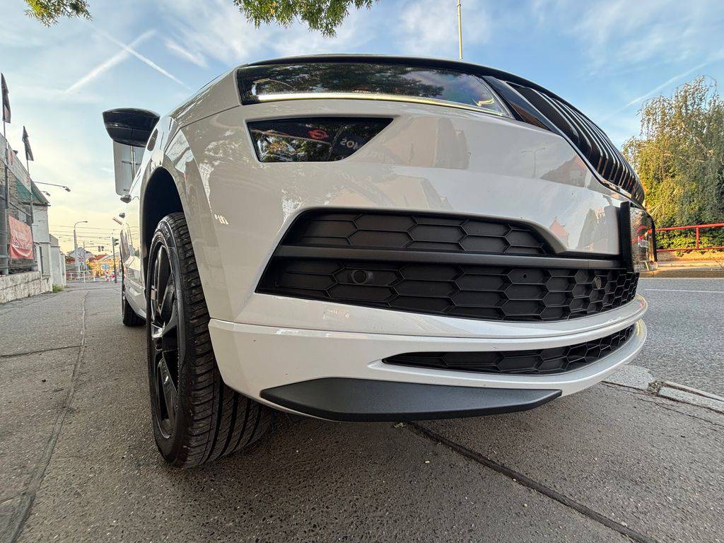 Škoda Karoq 2.0TDI.Sportline.MAN6.TAŽNÉ.ZÁRUKA12