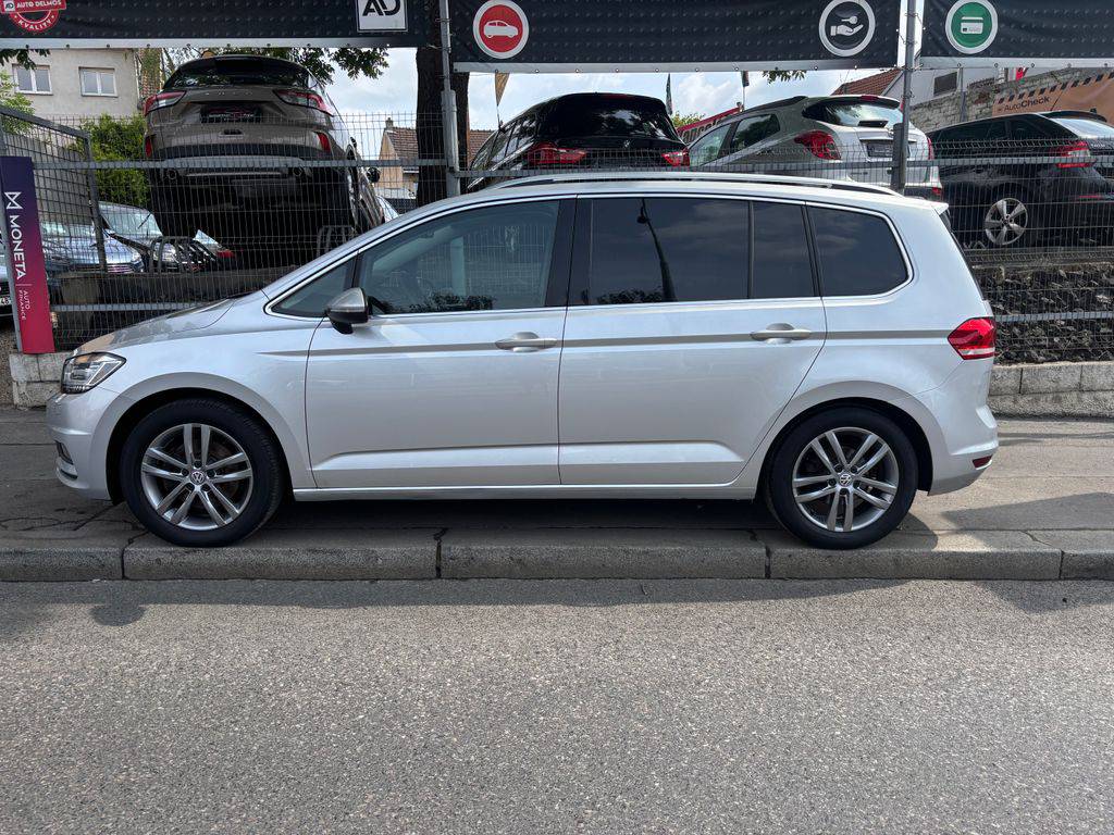 Volkswagen Touran 2.0TDi/2017/7MÍST.MAN6.110KW-Z