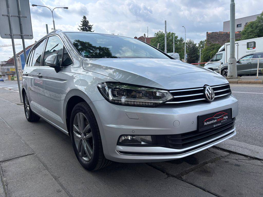 Volkswagen Touran 2.0TDi/2017/7MÍST.MAN6.110KW-Z