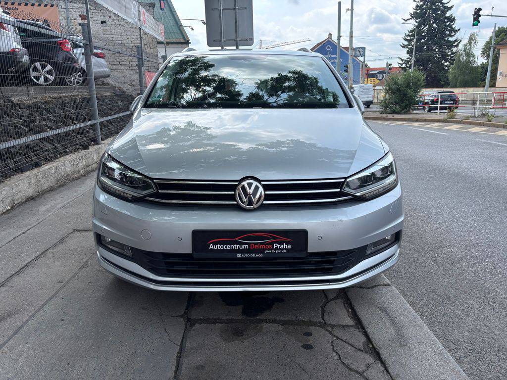 Volkswagen Touran 2.0TDi/2017/7MÍST.MAN6.110KW-Z