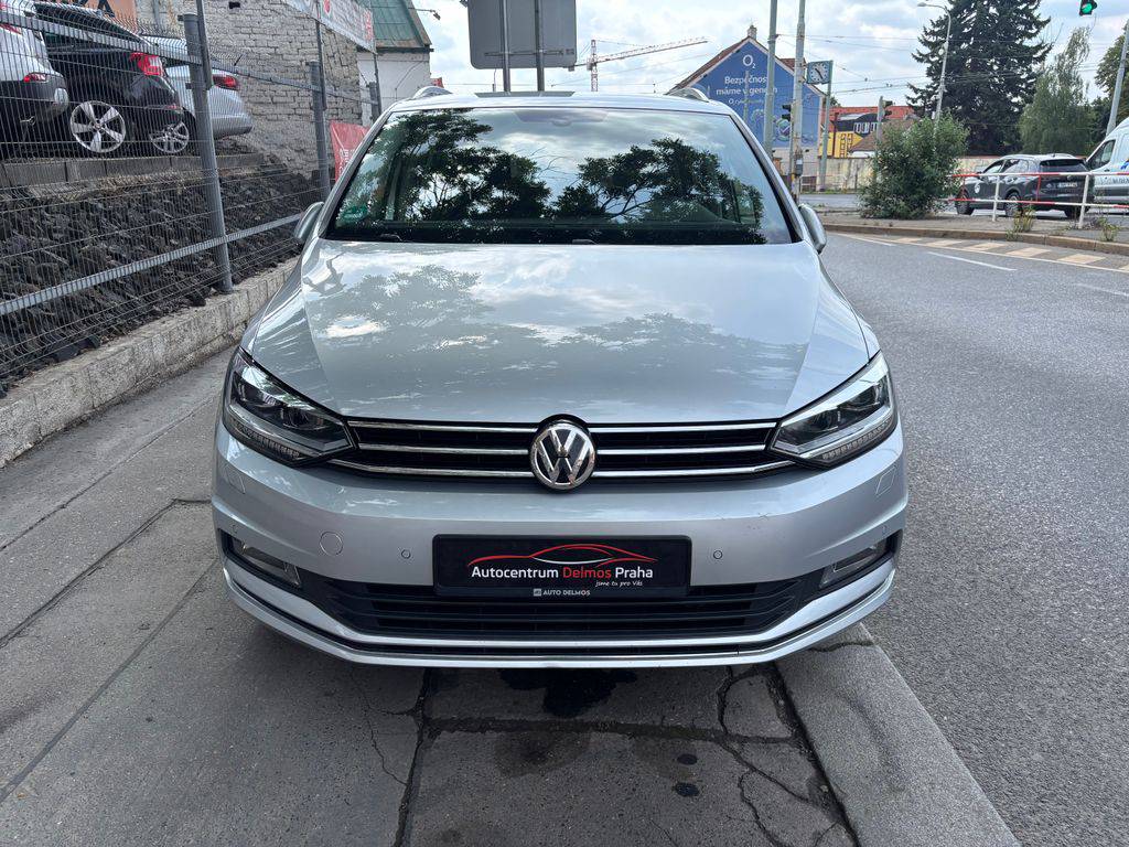 Volkswagen Touran 2.0TDi/2017/7MÍST.MAN6.110KW-Z