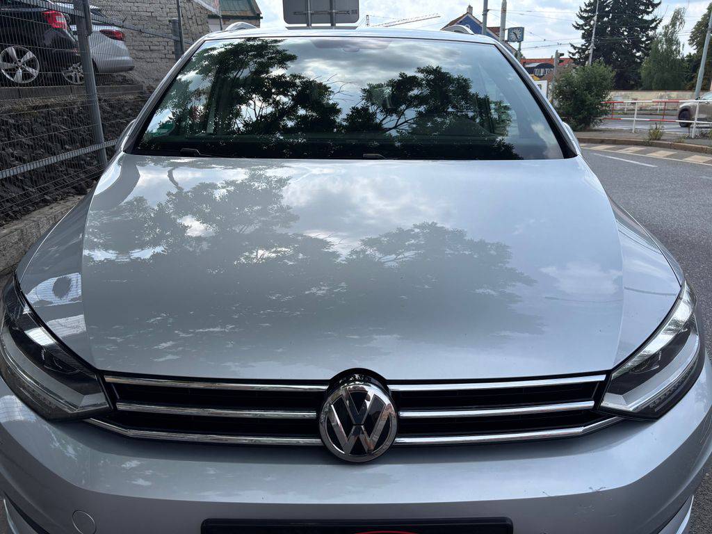 Volkswagen Touran 2.0TDi/2017/7MÍST.MAN6.110KW-Z