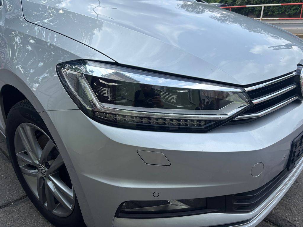 Volkswagen Touran 2.0TDi/2017/7MÍST.MAN6.110KW-Z