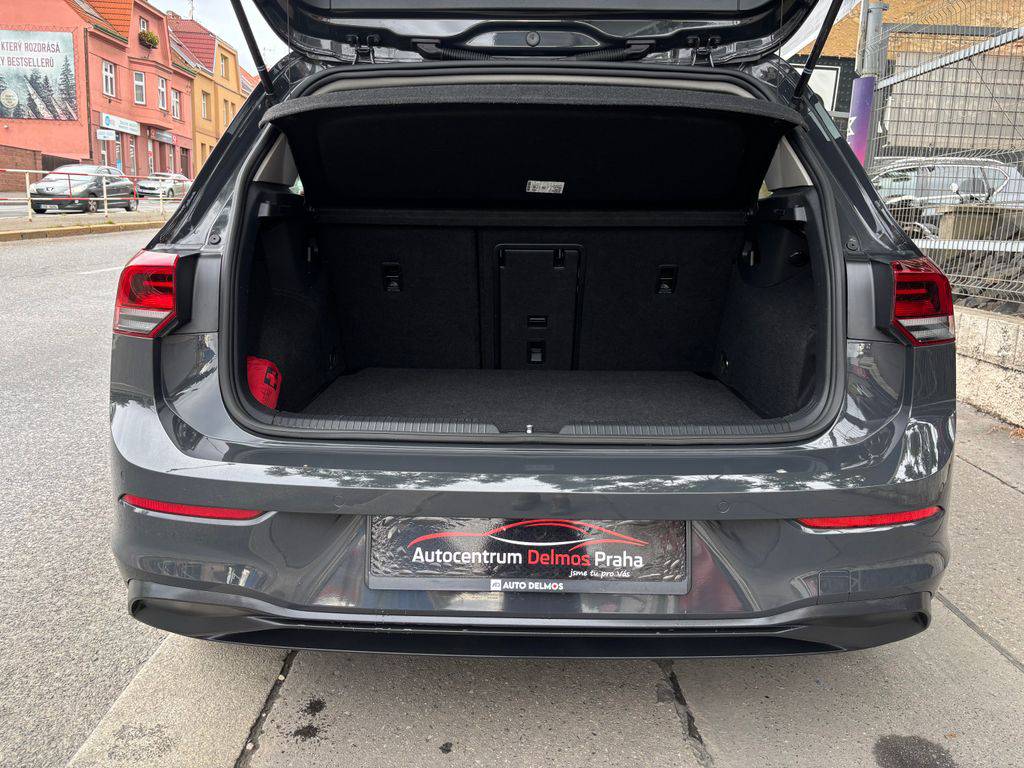 Volkswagen Golf 1.5TSi/2023/1M.LIFE.DPH.ACC-ZÁRUKA12
