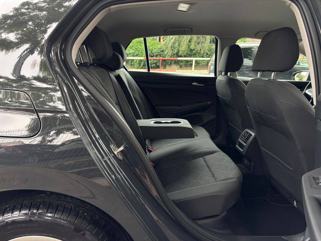 Volkswagen Golf 1.5TSi/2023/1M.LIFE.DPH.ACC-ZÁRUKA12
