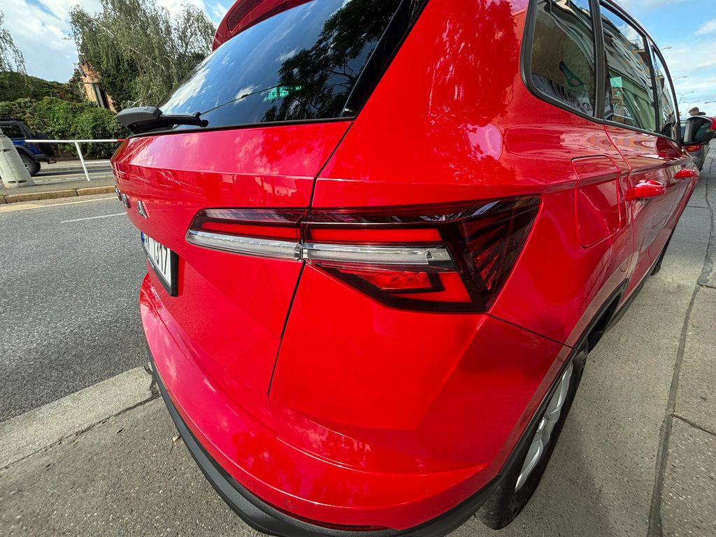 Škoda Karoq 2.0TDi-DSG/2023/ČR.DPH.1MAJ-ZÁ