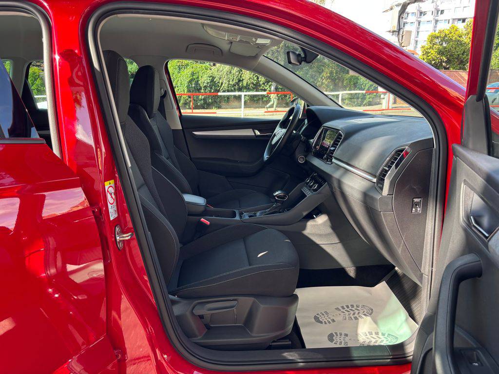 Škoda Karoq 2.0TDi-DSG/2023/ČR.DPH.1MAJ-ZÁ